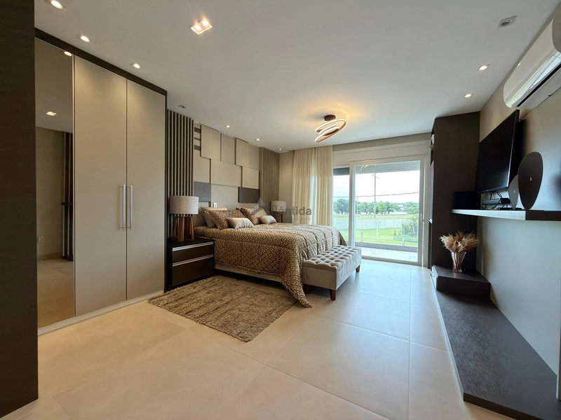 Sobrado no Capão Ilhas Resort com 300 m², 4 suítes, ambientes integrados, espaço gourmet, mobiliado e decorado, em lote amplo e condomínio com acesso privativo à lagoa.: 35ª foto da galeria de imagens do imóvel