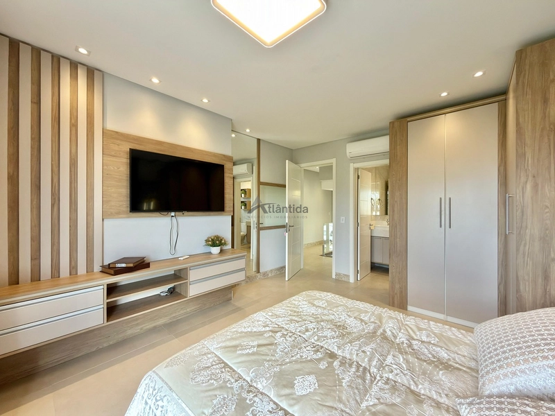 Sobrado no Capão Ilhas Resort com 300 m², 4 suítes, ambientes integrados, espaço gourmet, mobiliado e decorado, em lote amplo e condomínio com acesso privativo à lagoa.: 30ª foto da galeria de imagens do imóvel