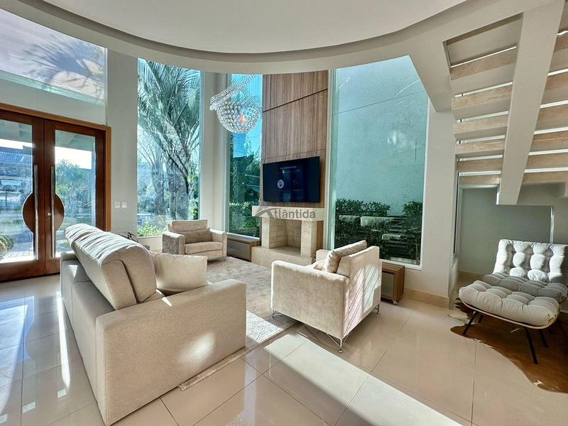 Casa mobiliada no Condado de Capão com 4 suítes, piscina e prazo direto em até 100x.: 6ª foto da galeria de imagens do imóvel