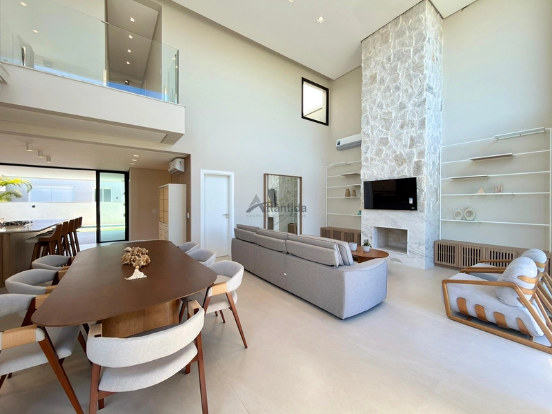 Casa no Condomínio Condado de Capão com 5 suítes, 250 m², piscina aquecida, energia fotovoltaica, living com pé-direito alto e frente para a infraestrutura.: 34ª foto da galeria de imagens do imóvel