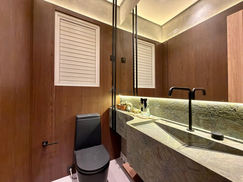 Apartamento finamente decorado na Zona Nova, com 3 dormitórios, piso aquecido, automação, som ambiente, móveis Saccaro e Dell Anno, em edifício com rooftop e infraestrutura completa.: 37ª foto da galeria de imagens do imóvel