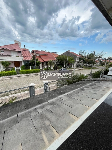 Mansão com Piscina a 100m do Mar em Capão Novo: 19ª foto da galeria de imagens do imóvel