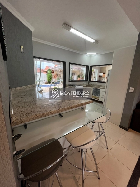 Mansão com Piscina a 100m do Mar em Capão Novo: 9ª foto da galeria de imagens do imóvel