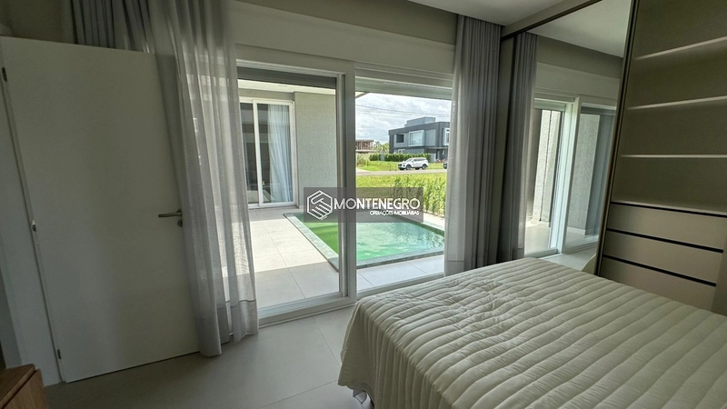 Luxo contemporâneo à beira-mar no exclusivo Costa Serena: 20ª foto da galeria de imagens do imóvel