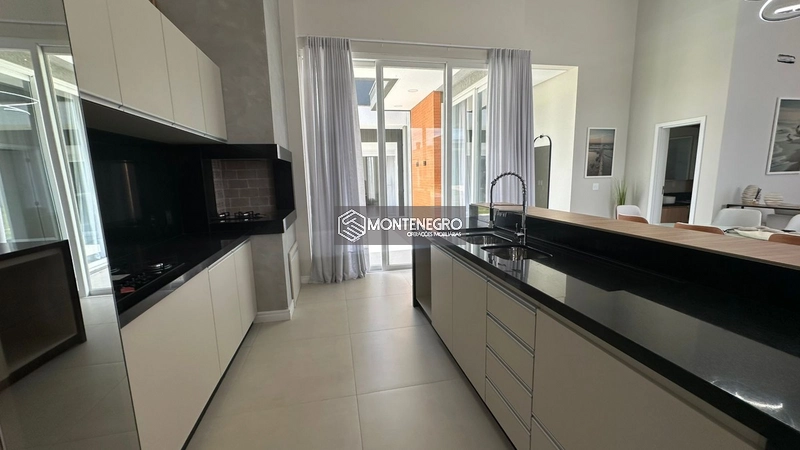 Luxo contemporâneo à beira-mar no exclusivo Costa Serena: 17ª foto da galeria de imagens do imóvel