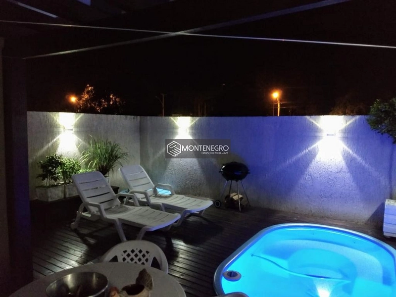 Lindíssima casa geminada: 17ª foto da galeria de imagens do imóvel