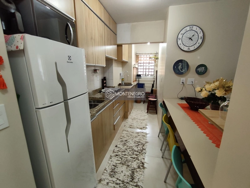 Apto 2 Dorm Mobiliado na Av. Paraguassú Capão Novo: 2ª foto da galeria de imagens do imóvel