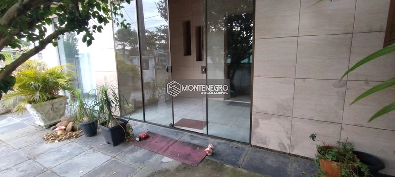 CASA SEMIMOBILIADA NA PRAIA DE CAPÃO NOVO!: 3ª foto da galeria de imagens do imóvel