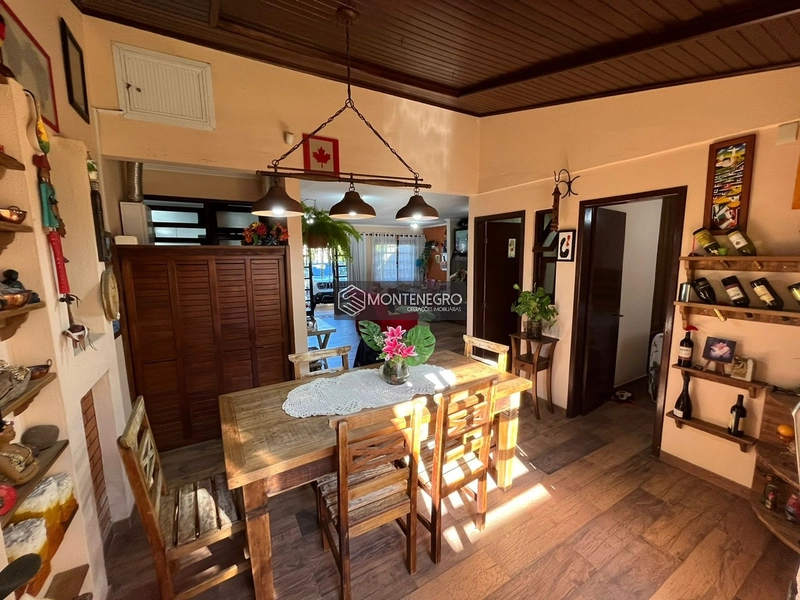 Casa com 2 terrenos!!!: 7ª foto da galeria de imagens do imóvel