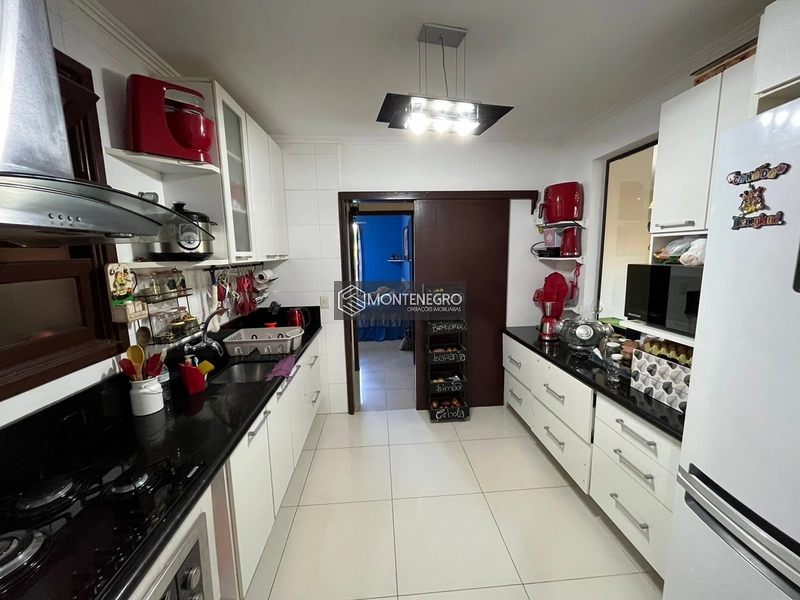 Casa com 2 terrenos!!!: 13ª foto da galeria de imagens do imóvel