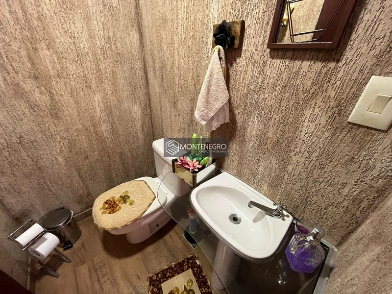 Casa com 2 terrenos!!!: 5ª foto da galeria de imagens do imóvel