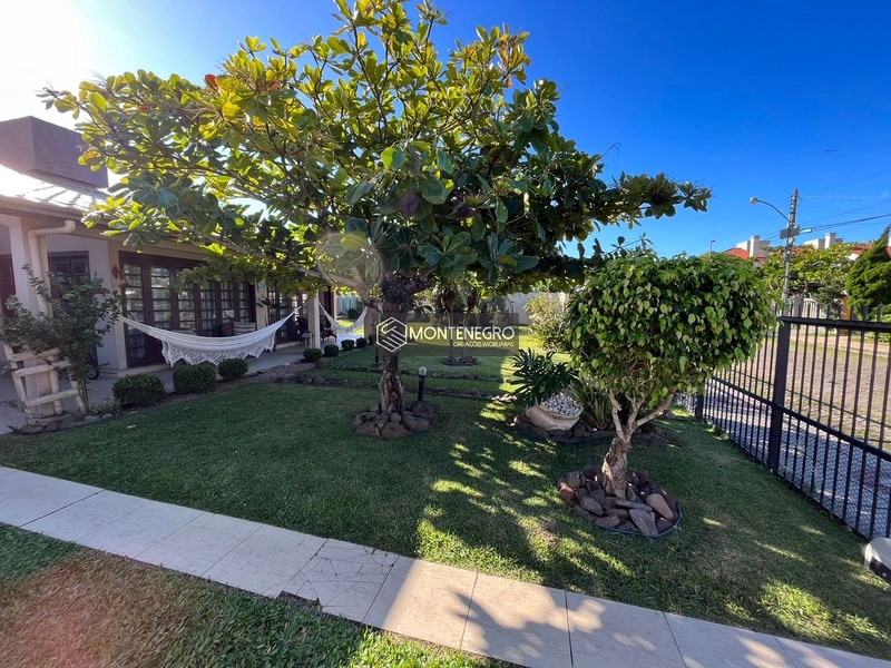 Casa com 2 terrenos!!!: 10ª foto da galeria de imagens do imóvel