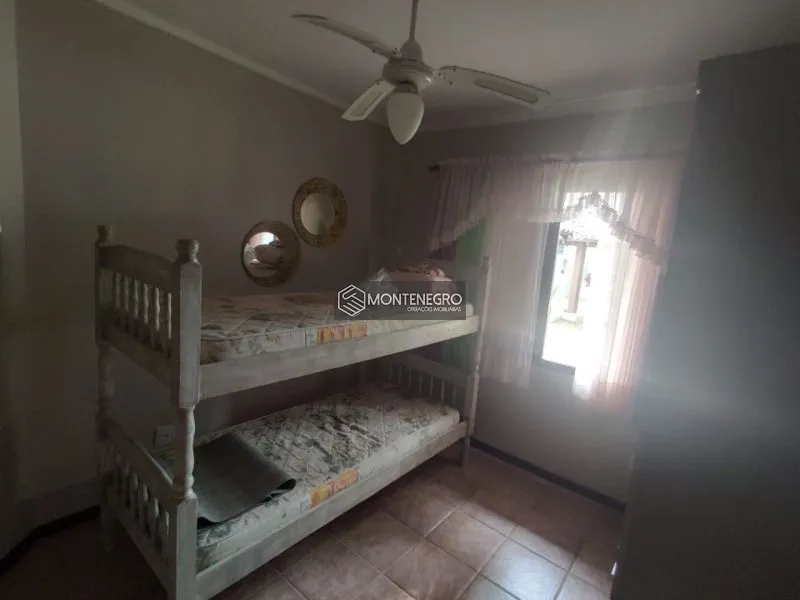 Casa em Capão Novo: 27ª foto da galeria de imagens do imóvel