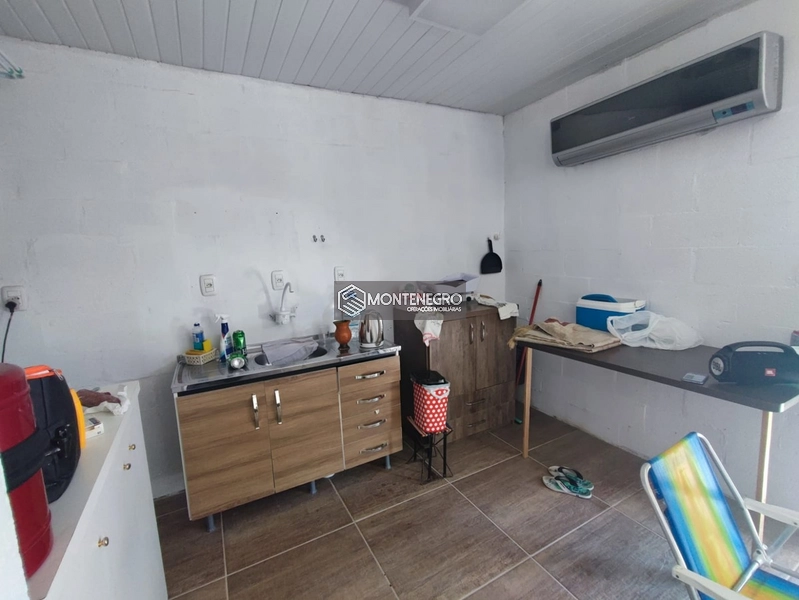 TERRENO À VENDA CAPÃO NOVO VILLAGE NA RUA HORTENCIAS: 2ª foto da galeria de imagens do imóvel