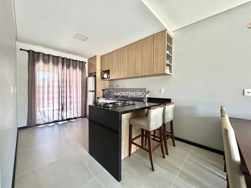 Casa 2 Dormitórios Mobiliada em Capão Novo: 7ª foto da galeria de imagens do imóvel