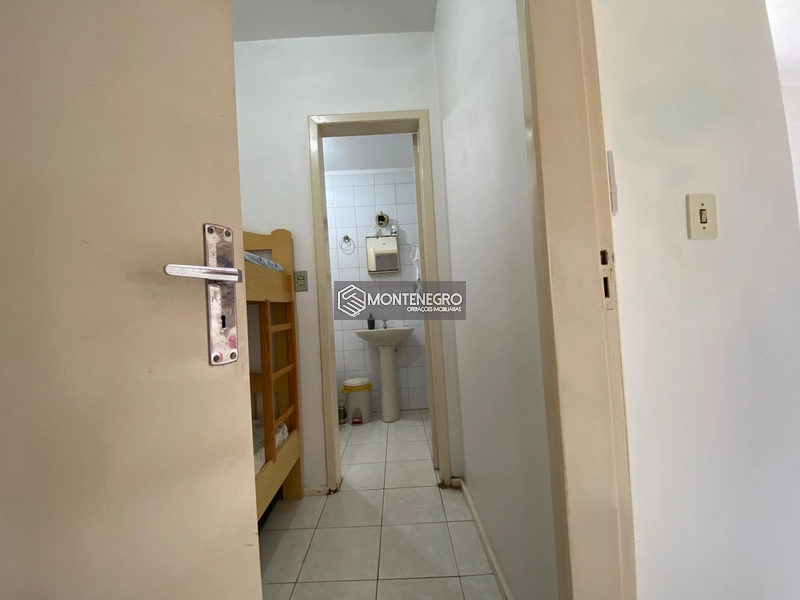 Apartamento 1 Dormitório e Meio com Box em Capão Novo: 11ª foto da galeria de imagens do imóvel
