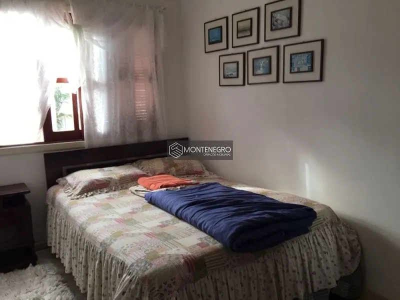 CASA A 50 METROS DO MAR: 5ª foto da galeria de imagens do imóvel