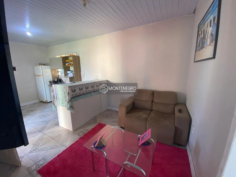 CASA EM REGIÃO POPULAR NA PRAIA DE CAPÃO NOVO: 6ª foto da galeria de imagens do imóvel
