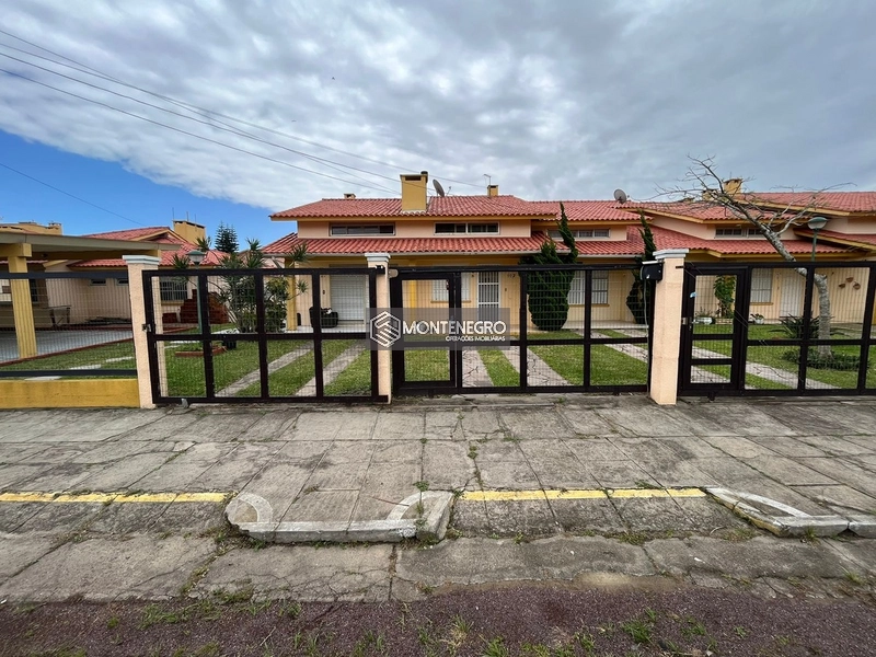 Sobrado Mobiliado 2 Dorm em Condomínio Capão Novo: 22ª foto da galeria de imagens do imóvel