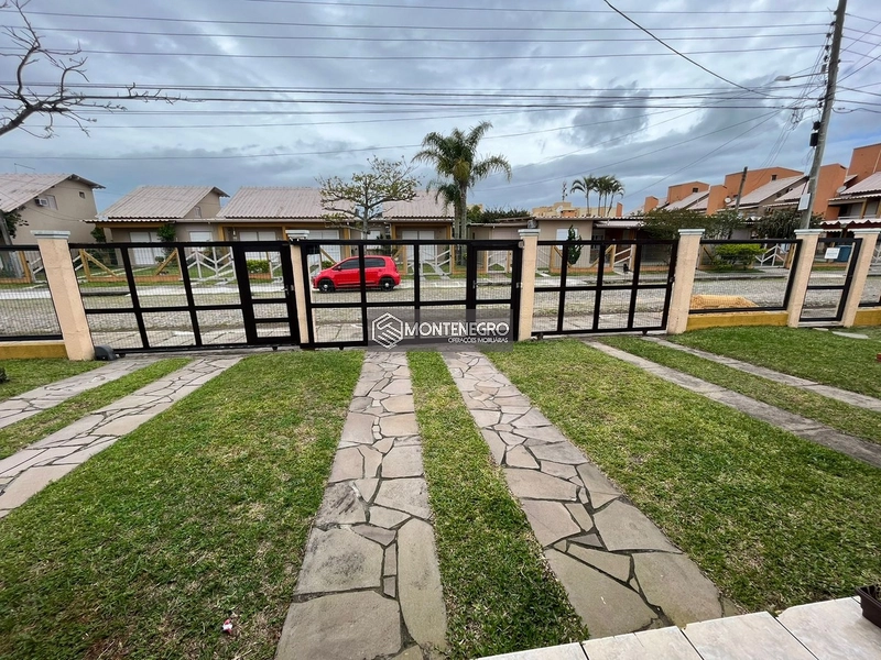 Sobrado Mobiliado 2 Dorm em Condomínio Capão Novo: 23ª foto da galeria de imagens do imóvel
