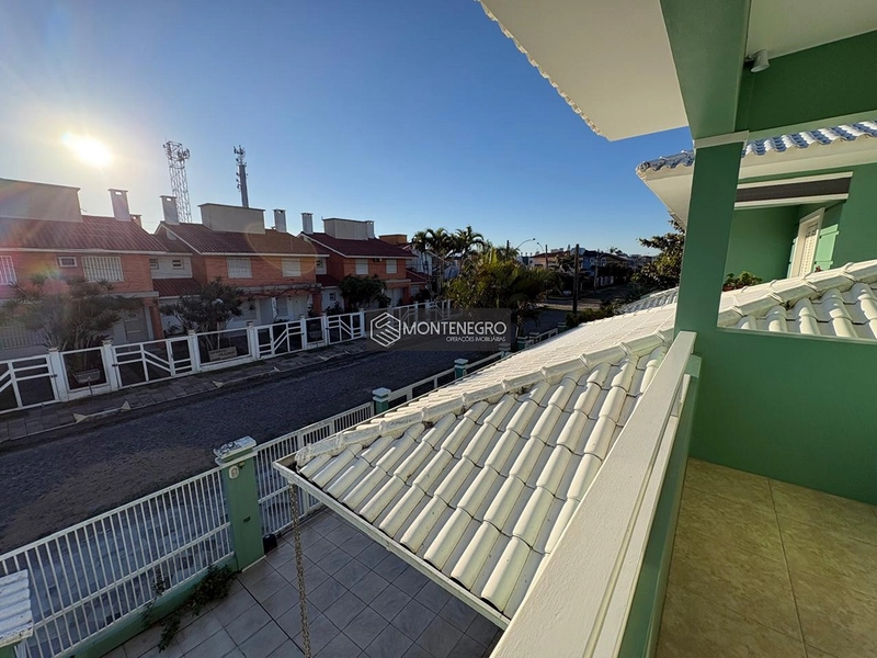 Excelente Sobrado em Ótima Localização em Capão Novo: 5ª foto da galeria de imagens do imóvel