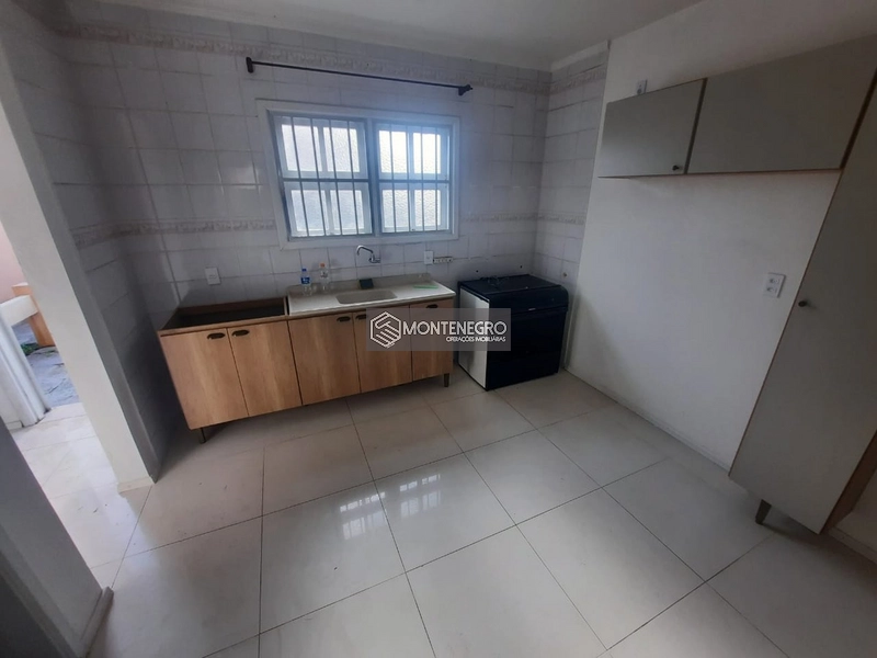 Sobrado 2 Dormitórios com Churrasqueira Capão Novo: 8ª foto da galeria de imagens do imóvel