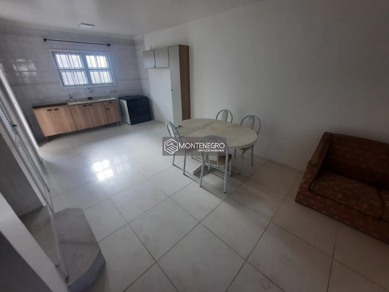 Sobrado 2 Dormitórios com Churrasqueira Capão Novo: 5ª foto da galeria de imagens do imóvel