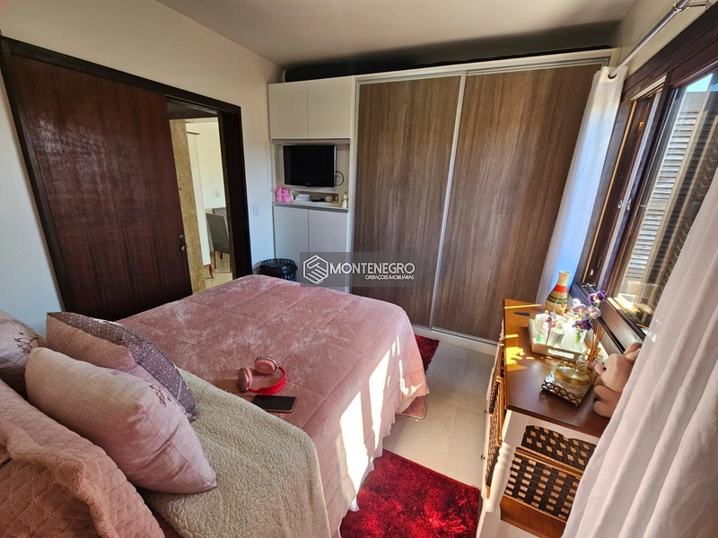 Casa 3 Dorm com Piscina e 2 Vagas em Capão Novo: 9ª foto da galeria de imagens do imóvel