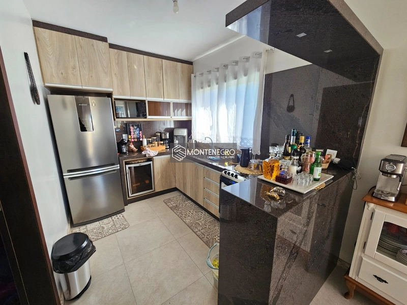 Casa 3 Dorm com Piscina e 2 Vagas em Capão Novo: 5ª foto da galeria de imagens do imóvel