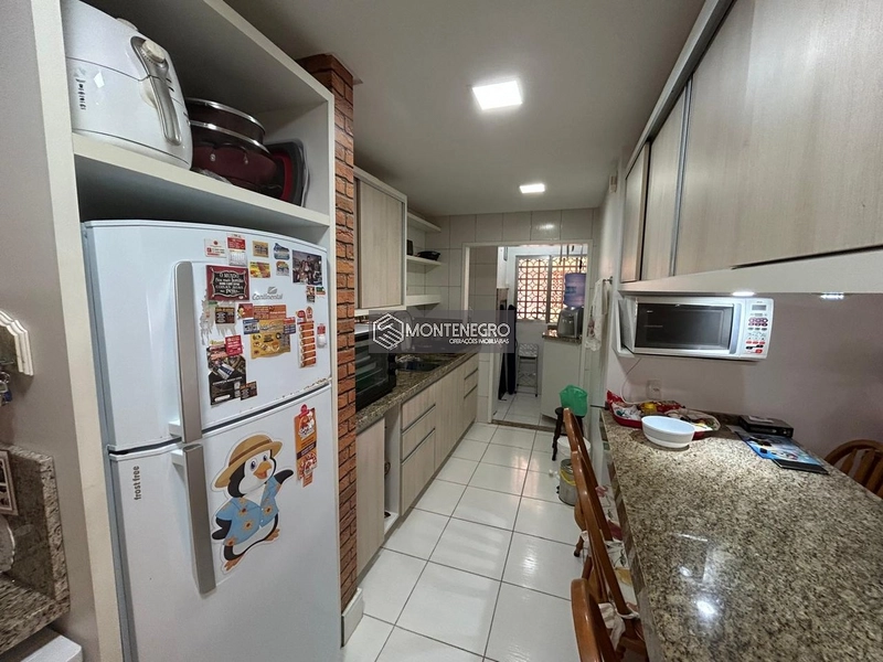 Apartamento 3 Dormitórios com Piscina a 100m do Mar: 7ª foto da galeria de imagens do imóvel