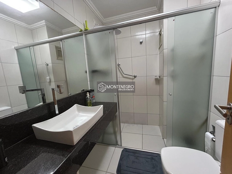 Apartamento 3 Dormitórios com Piscina a 100m do Mar: 13ª foto da galeria de imagens do imóvel