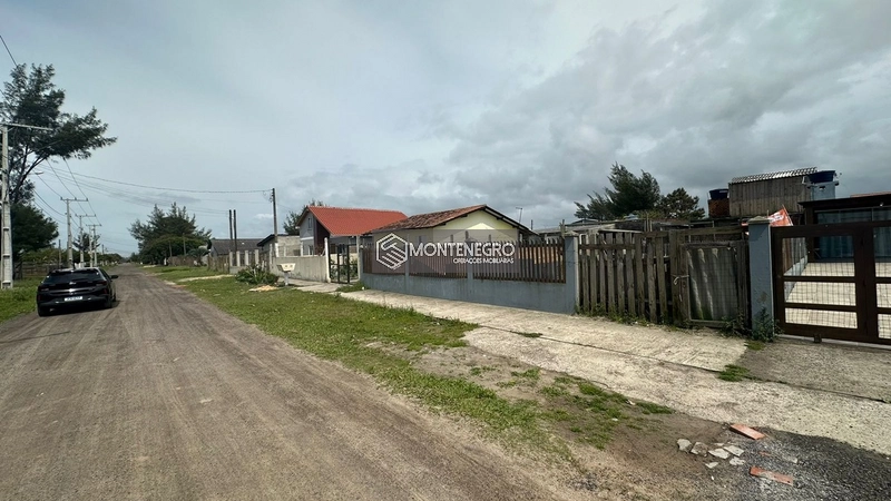 Terreno perto do mar na rua do lirio!!: 1ª foto da galeria de imagens do imóvel