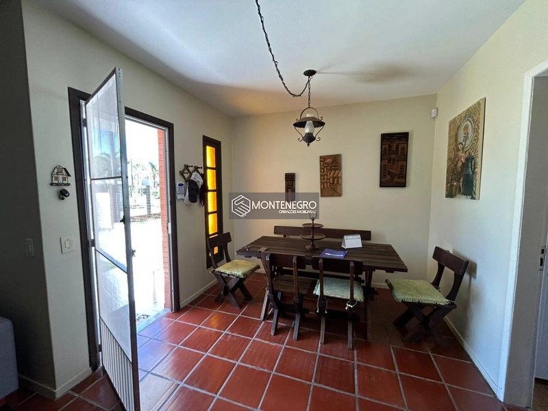 Casa 3 Dormitórios a 150m do Mar em Capão Novo: 4ª foto da galeria de imagens do imóvel