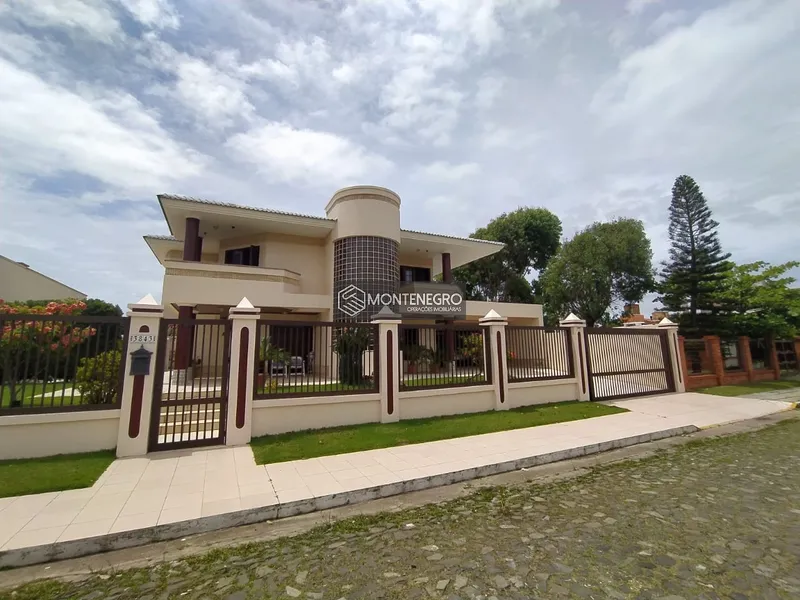 SENSACIONAL CASA NA RUA HORTÊNCIAS: 4ª foto da galeria de imagens do imóvel