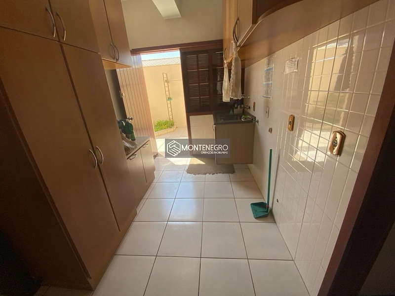 SENSACIONAL CASA NA RUA HORTÊNCIAS: 51ª foto da galeria de imagens do imóvel