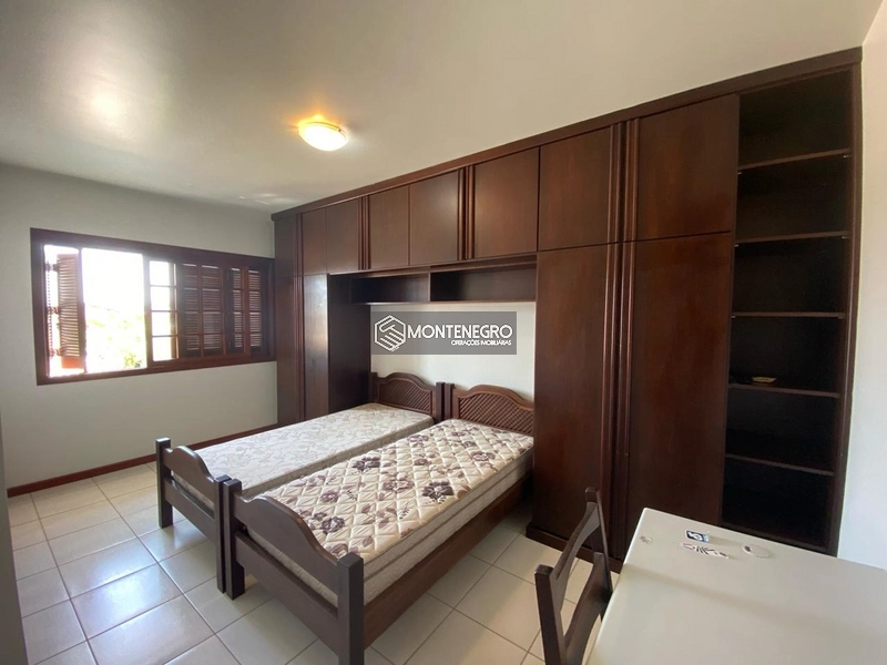 SENSACIONAL CASA NA RUA HORTÊNCIAS: 29ª foto da galeria de imagens do imóvel