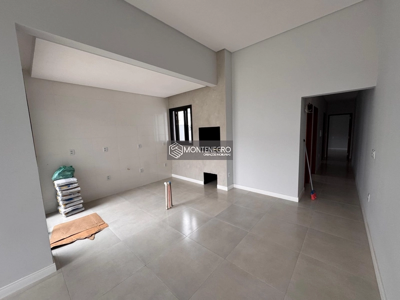 BELISSÍMA CASA  GEMINADANA NA RUA MIMO DE VÊNUS: 5ª foto da galeria de imagens do imóvel