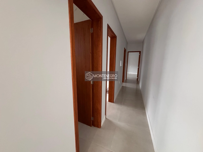 BELISSÍMA CASA  GEMINADANA NA RUA MIMO DE VÊNUS: 11ª foto da galeria de imagens do imóvel