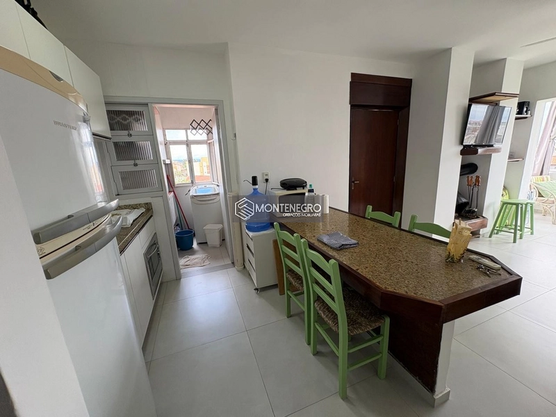 Apartamento com Lareira e Piscina em Capão Novo: 12ª foto da galeria de imagens do imóvel