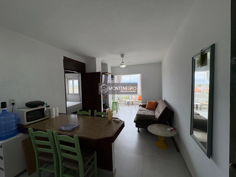Apartamento com Lareira e Piscina em Capão Novo: 6ª foto da galeria de imagens do imóvel