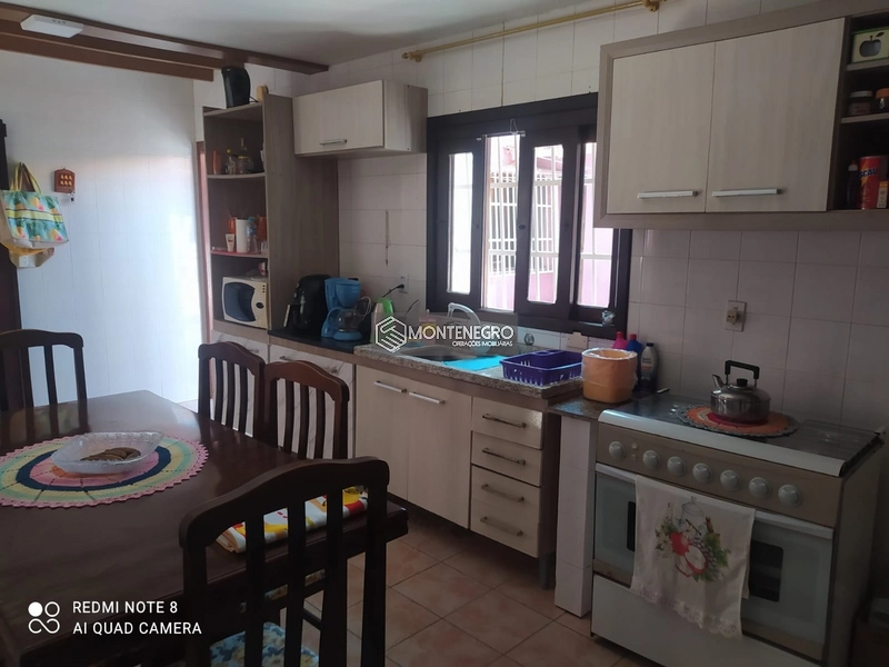 Casa na rua das Margaridas.: 5ª foto da galeria de imagens do imóvel