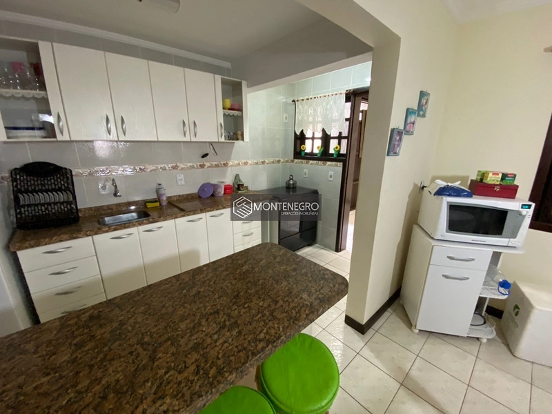 Casa em Capão Novo: 2ª foto da galeria de imagens do imóvel