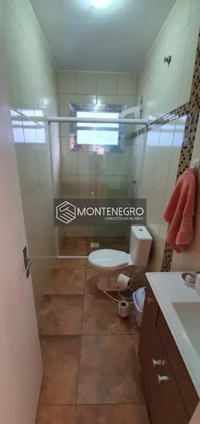 Casa bem localizada em Capão Novo: 10ª foto da galeria de imagens do imóvel