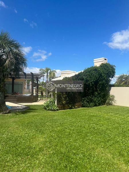 CASA  DIFERENCIADA NA PRAIA DE CAPÃO NOVO VILLAGE! Rua dos lírios 880: 14ª foto da galeria de imagens do imóvel