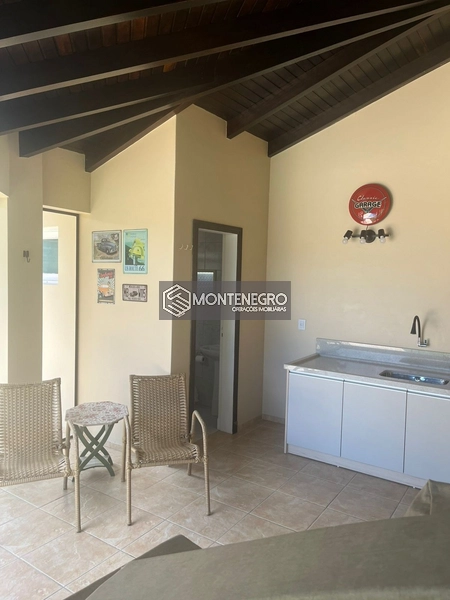 CASA  DIFERENCIADA NA PRAIA DE CAPÃO NOVO VILLAGE! Rua dos lírios 880: 1ª foto da galeria de imagens do imóvel