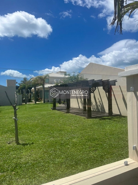 CASA  DIFERENCIADA NA PRAIA DE CAPÃO NOVO VILLAGE! Rua dos lírios 880: 54ª foto da galeria de imagens do imóvel