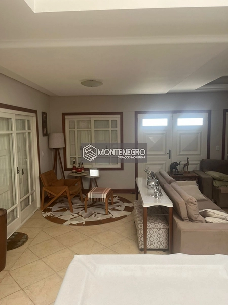 CASA  DIFERENCIADA NA PRAIA DE CAPÃO NOVO VILLAGE! Rua dos lírios 880: 5ª foto da galeria de imagens do imóvel