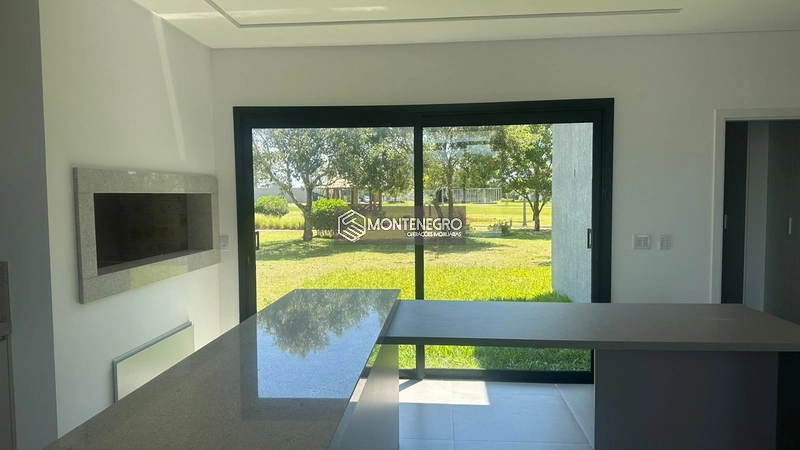 Casa Alto Padrão Térrea com 4 Suítes: 5ª foto da galeria de imagens do imóvel