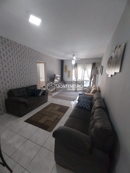 Apartamento 2 Dormitórios Mobiliado a 2 Quadras do Mar: 3ª foto da galeria de imagens do imóvel