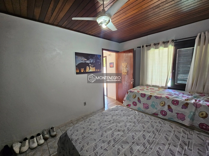 Casa 2 Dormitórios com Salão de Festas em Capão Novo: 7ª foto da galeria de imagens do imóvel